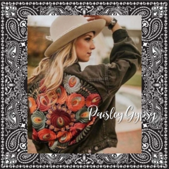 Black Denim Floral Embroidered Oversized Jacket - Picture 3 of 15